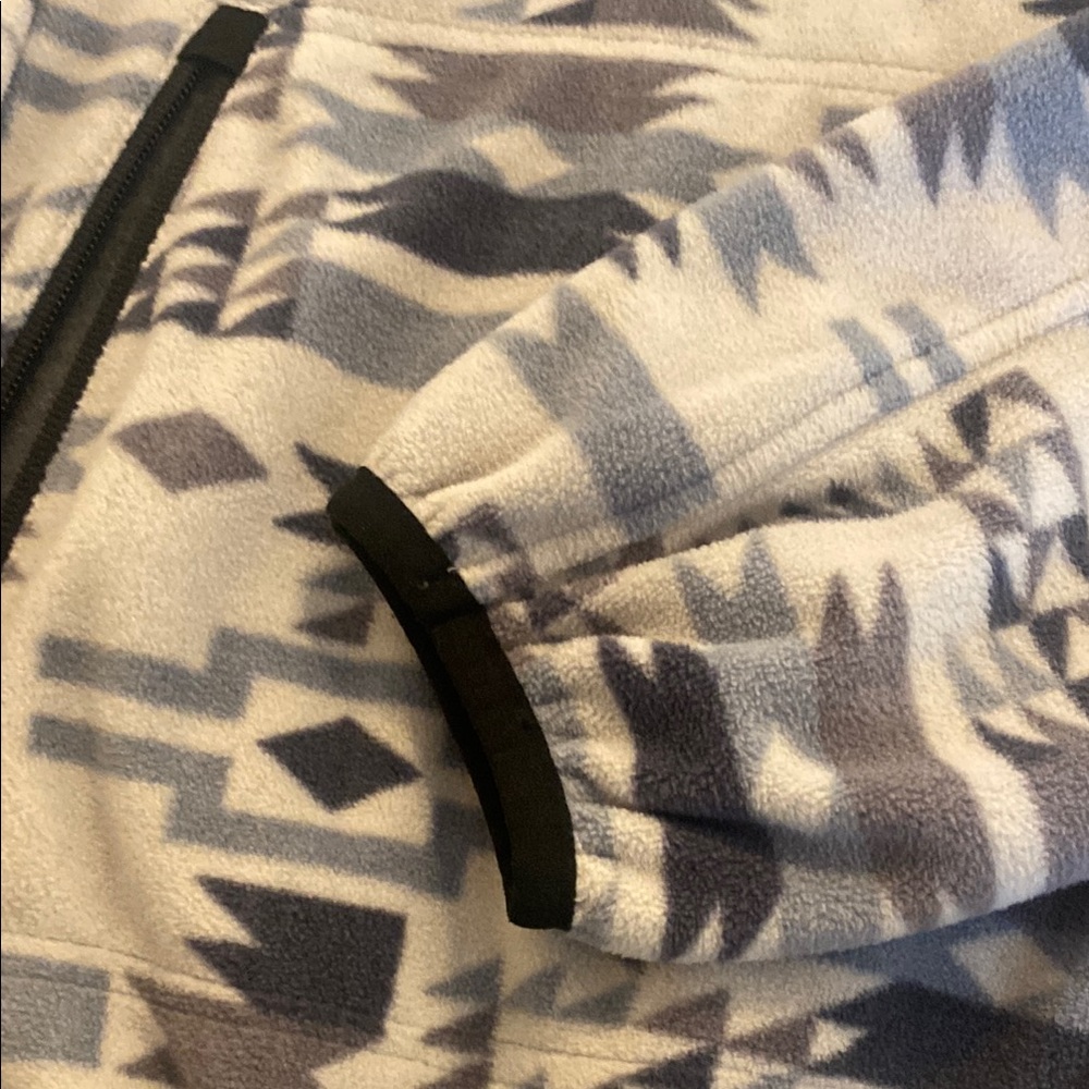 KAVU fleece Geometric Pattern Pullover - Picture 5 of 10